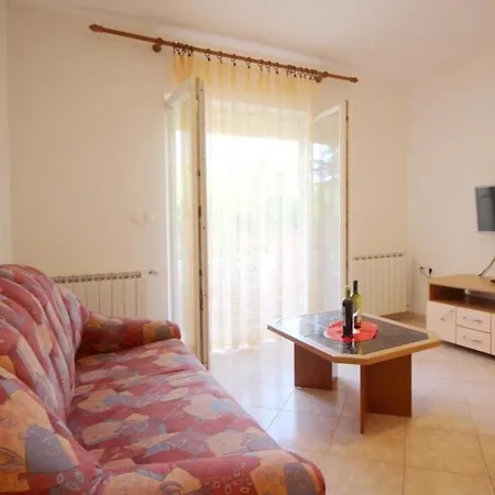 Appartamento In Mit Eigenem Balkon - B59618